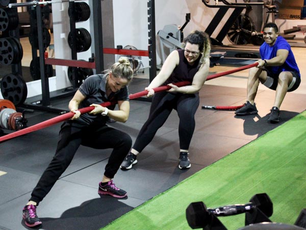 tug of war during hiit training
